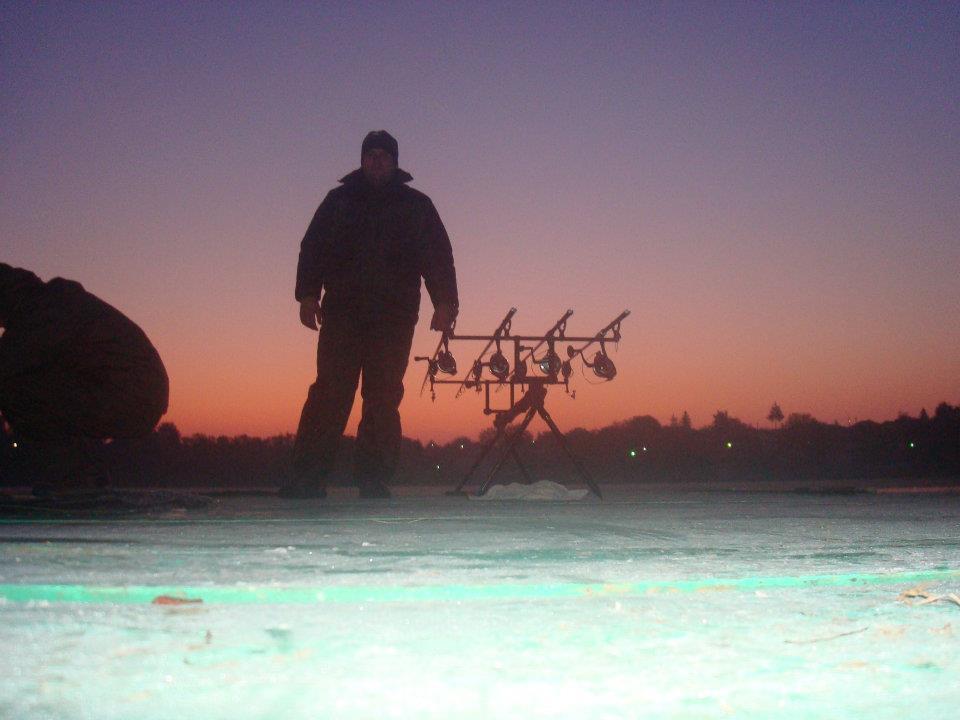 2012 - 391105_249398495113926_854785109_n.jpg